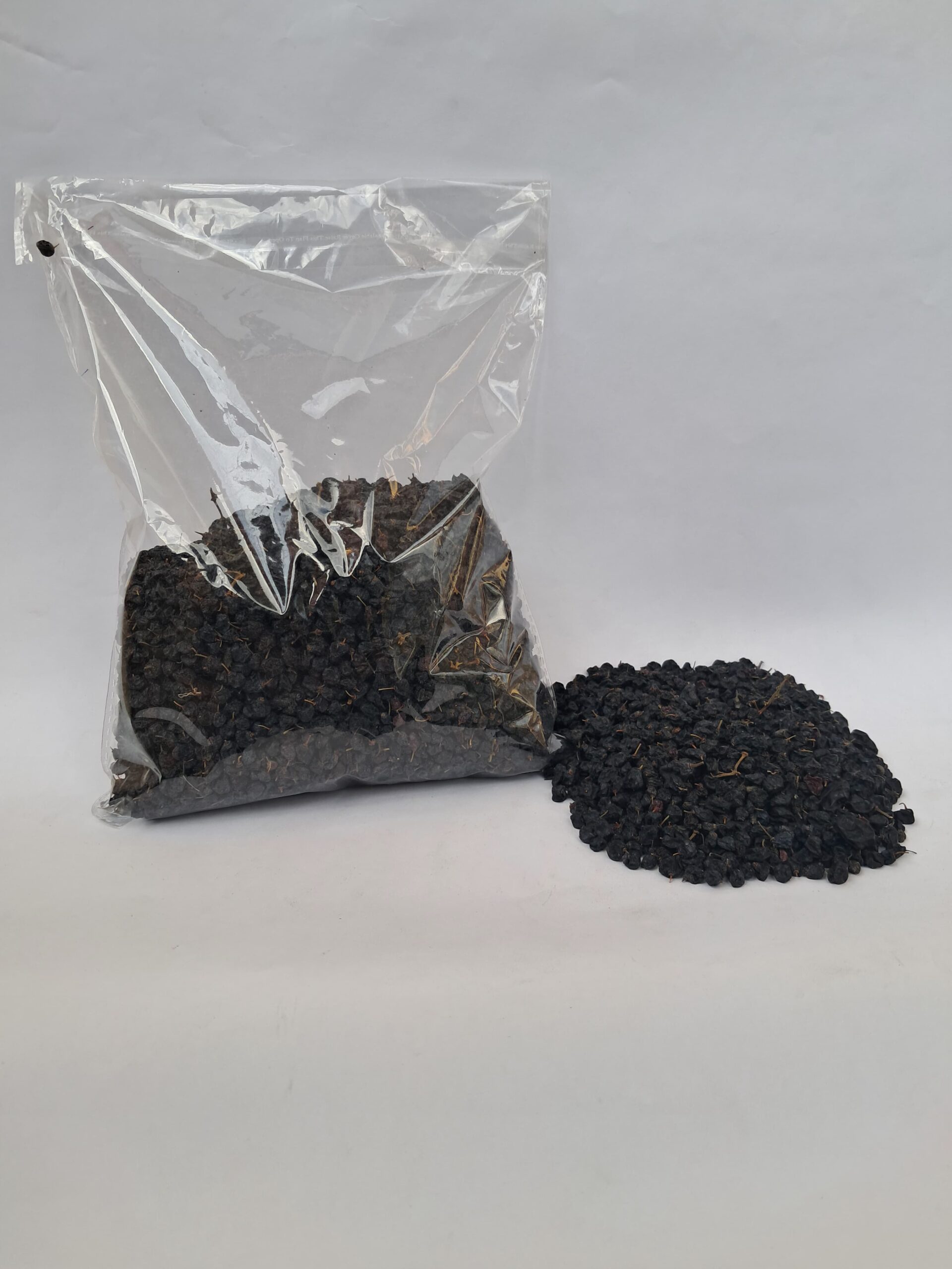 Dried Zarashk Shireen (Black Barberries) - Image 3